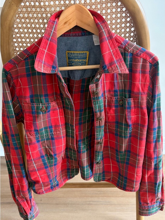 Liz Claiborne Tops - Liz Claiborne Red and Green Plaid Button-Front Shirt Jacket